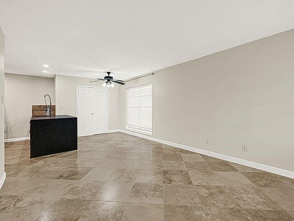 3rd image of 3224 Timmons Ln APT 130
