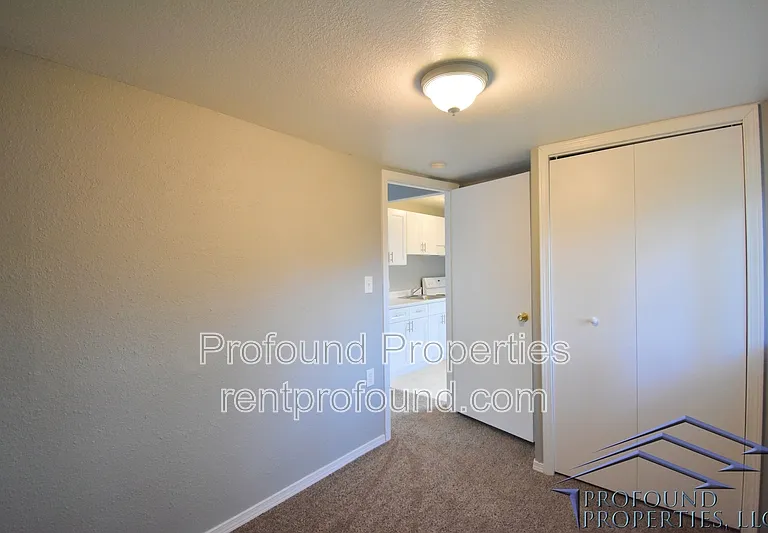 13103 SE Lincoln St — Photo 13