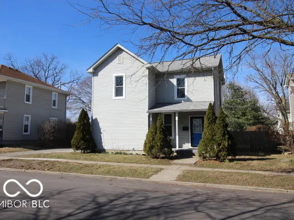 1334 Hannibal St, Noblesville, IN 46060