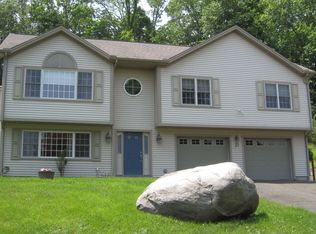21 N Lake Shore Dr, Brookfield, CT