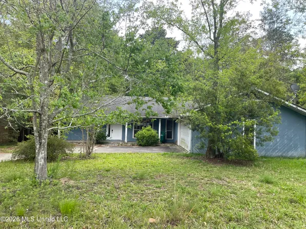 7455 Analii St, Diamondhead, MS 39525