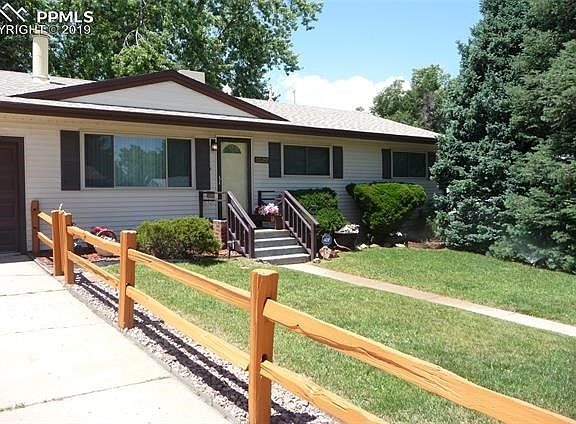 Newer Roof, Fenced Front and Back yards, low maintenance siding and vinyl windows.