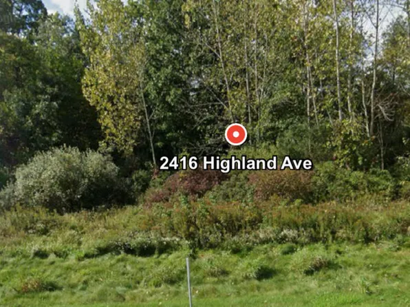 2416 Highland Ave, Benton Harbor, MI 49022