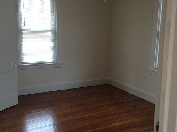 5th image of 1814 Williams Ave