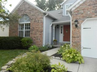 7624 Allenwood Cir, Indianapolis, IN