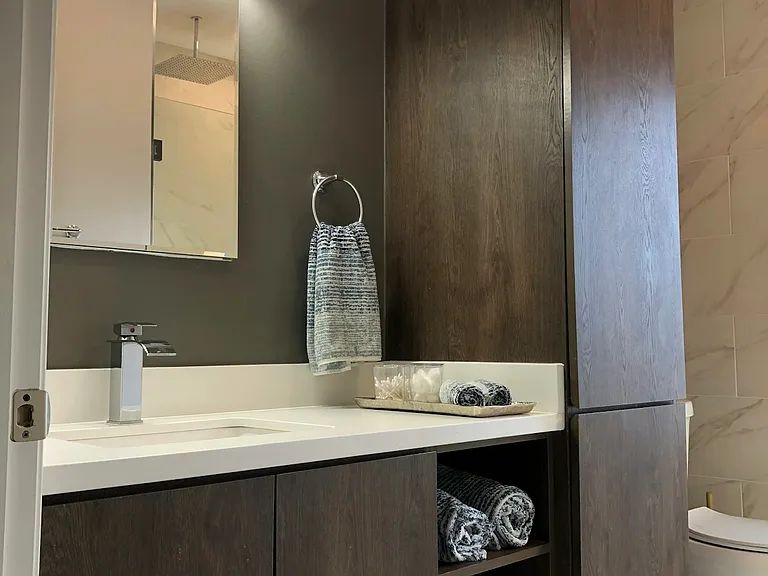 6310 Guinevere Dr — Photo 10