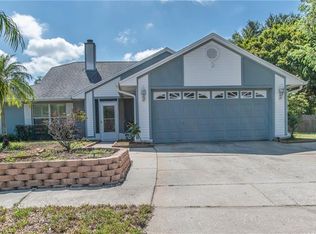 7039 Hollowell Dr, Tampa, FL 33634