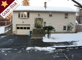 67 Harold St, Worcester, MA 01604