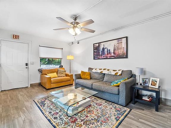 3rd image of 801 Andrews Ave APT 10