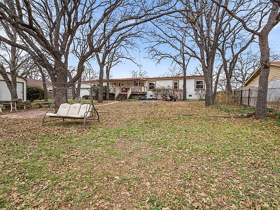 4th image of 809 County Road 529