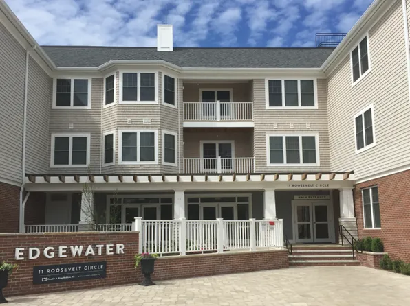 Edgewater Apartments, 11 Roosevelt Cir #11R-210, South Easton, MA 02375