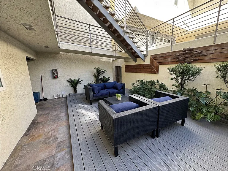 222 Arch St #3 — Photo 14