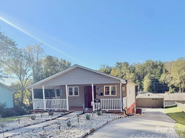 203 Newland Pl NW, Lenoir, NC 28645