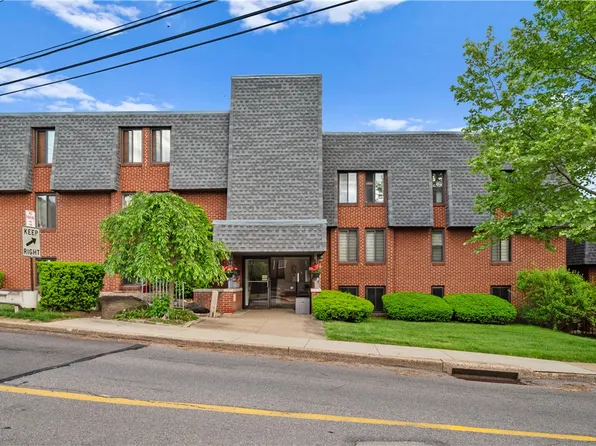 404 Lexington Ave APT 2, Pittsburgh, PA 15215