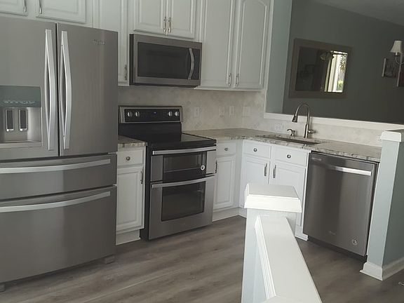 4th image of 1341 Pepperdine Ln