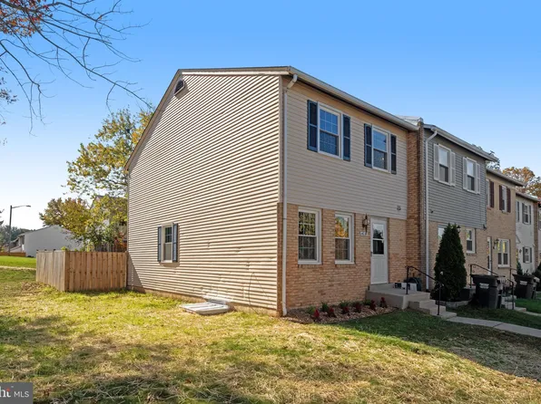 4631 Charlton Ct, Woodbridge, VA 22193