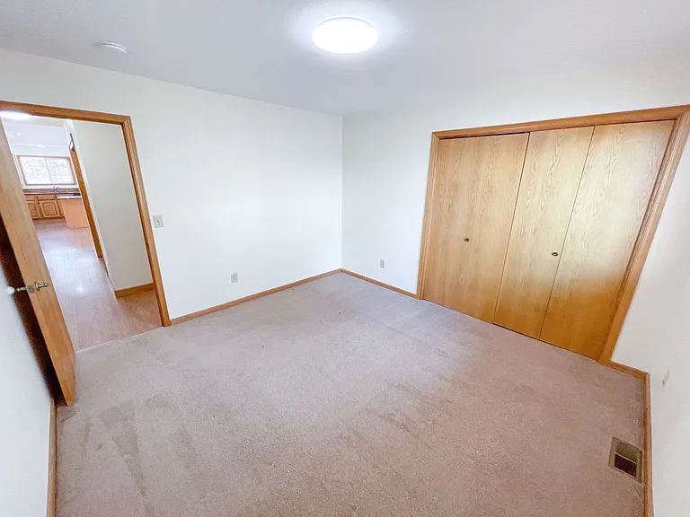 5441 Basin View Dr — Photo 19