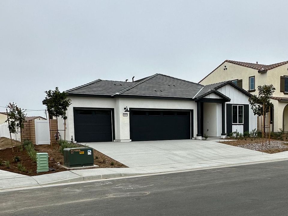 2nd image of 30970 Douglas Crest Cir