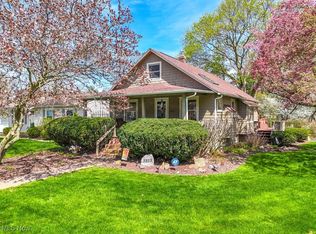 3815 Hile Rd, Stow, OH 44224