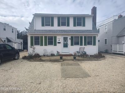 9708 Beach Avenue, Brant Beach, NJ, 08008