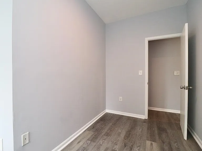 108 Adams St #4 — Photo 19