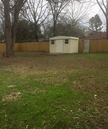 4th image of 18 Camellia Dr