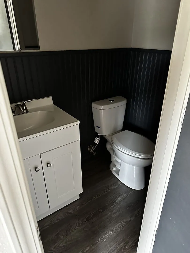 1905 Nettleton Duplex — Photo 4