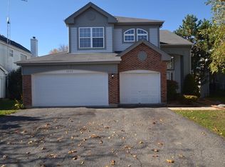 2232 N Aster Pl, Round Lake Beach, IL 60073