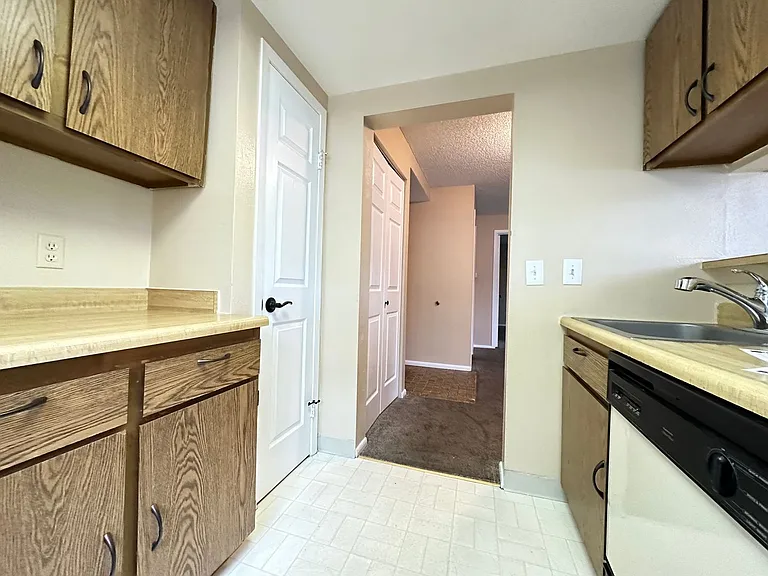 12504 E Cornell Ave #202 — Photo 9