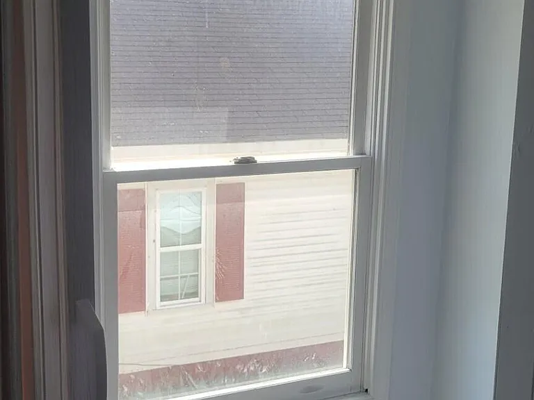 420 Perry St — Photo 10
