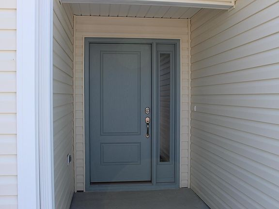 2nd image of 541 Cherry Creek Way