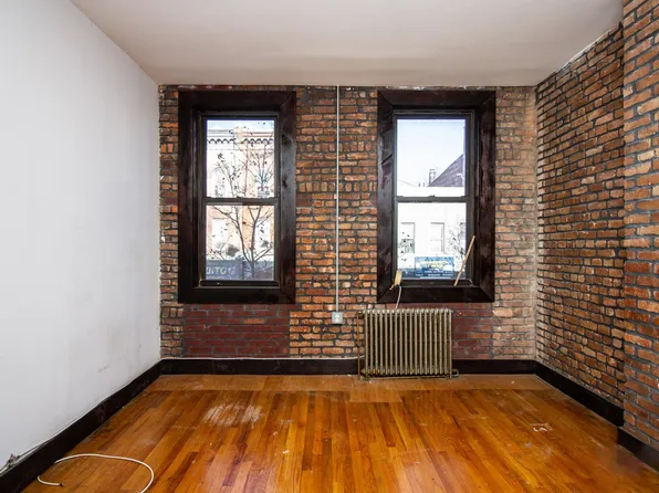 184 Irving Avenue image 1 of 17