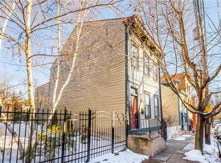 1526 Monterey St, Pittsburgh, PA
