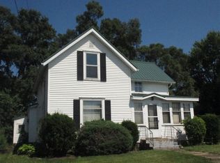 115 N Jackson St, Andrews, IN 46702