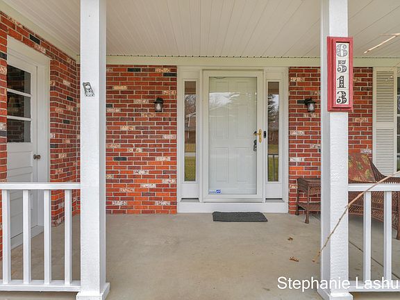 2nd image of 6513 Woodbrook Dr SE