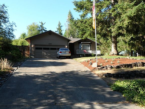 2nd image of 206 Country Estates Dr W