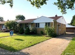 30915 Beechnut St, Westland, MI 48186