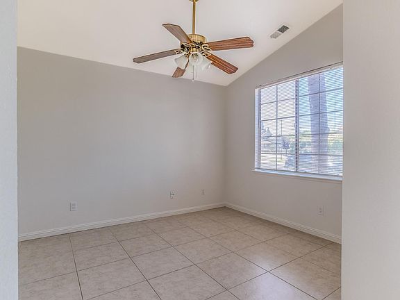 5th image of 6024 Creek Bend Dr