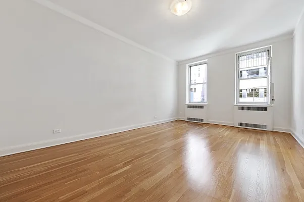 Rented by MNS | media 11