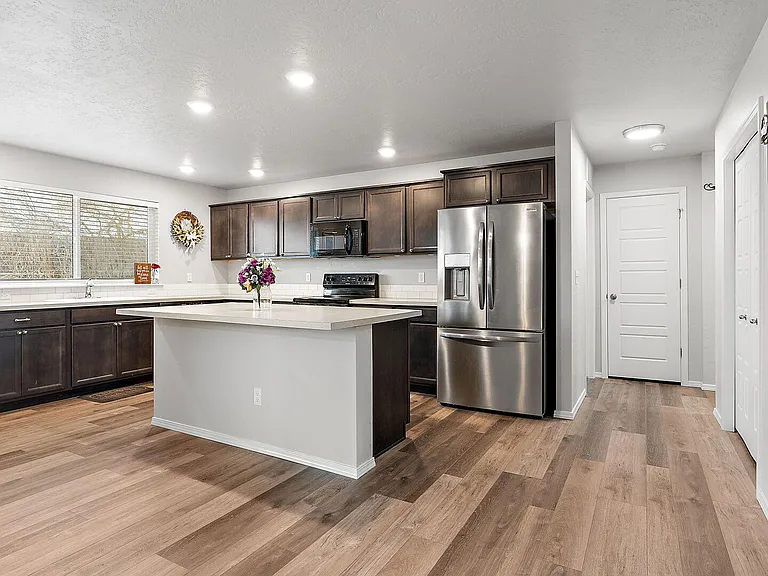 1077 N Bowknot Lake Pl — Photo 8