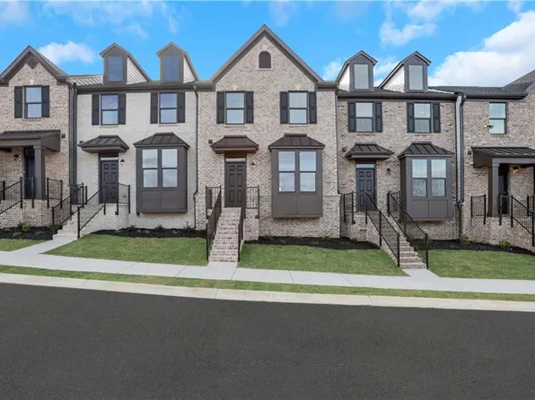 2010 Fortuna St, Lawrenceville, GA 30046