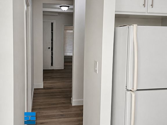 2nd image of 6121 10th Ave