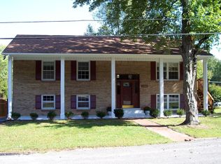 29828 Hillview Dr, Mechanicsville, MD 20659