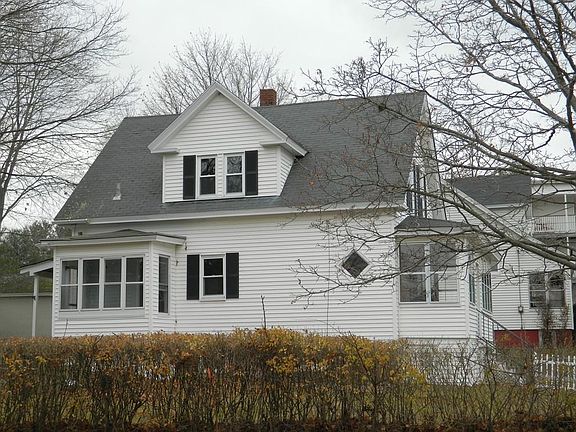 4th image of 324 West St