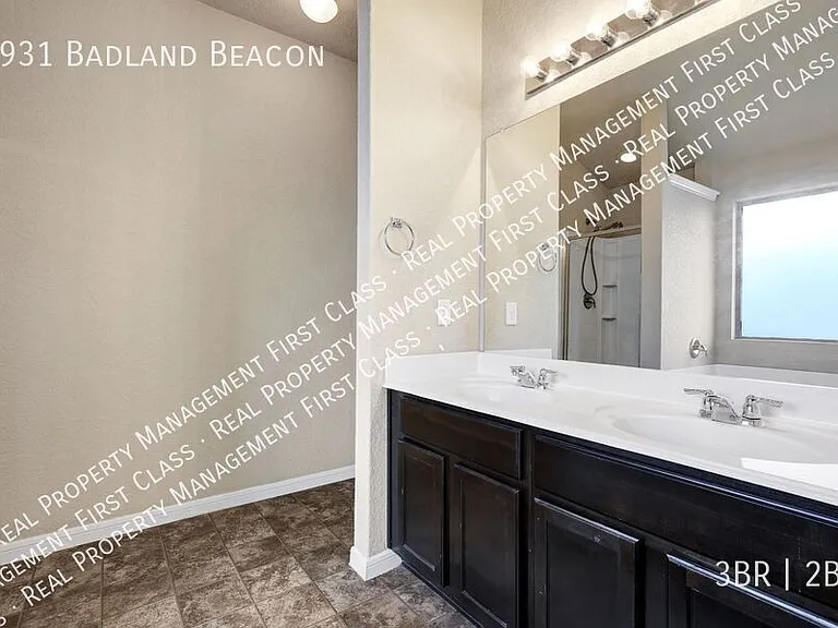 4931 Badland Beacon — Photo 18