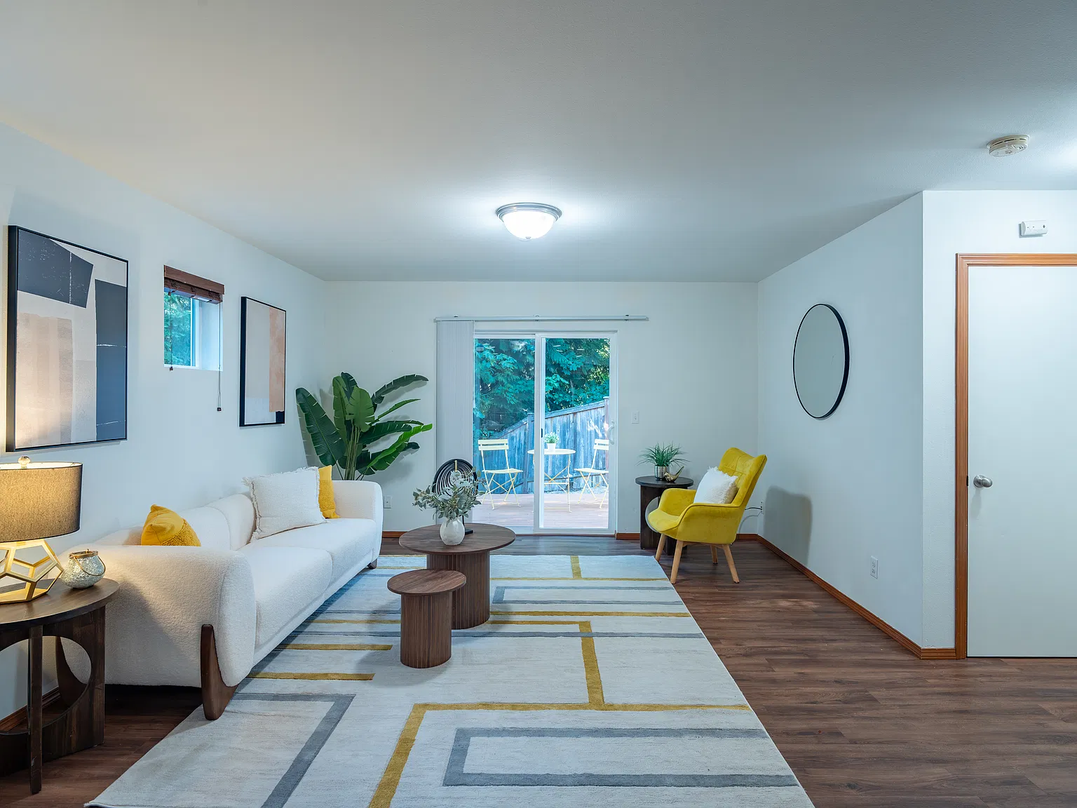 3 bed, 1639 sqft, $3,400 — Photo 4