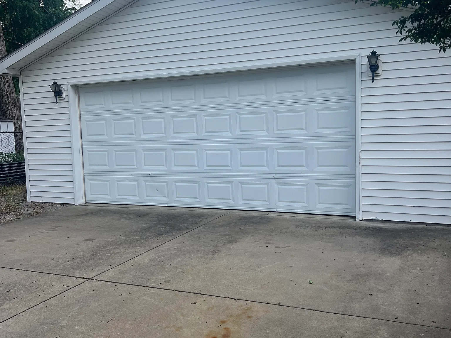 2 bed, 850 sqft, $1,425 — Photo 2