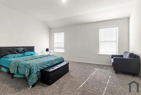 2928 Roper St — Photo 17