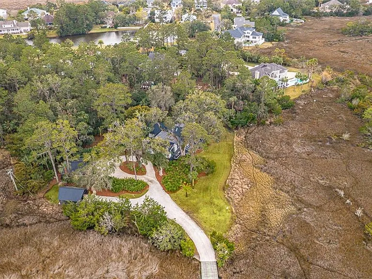 6201 Frederica Rd — Photo 84