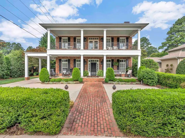 305 Club Terrace Dr, Spartanburg, SC 29302